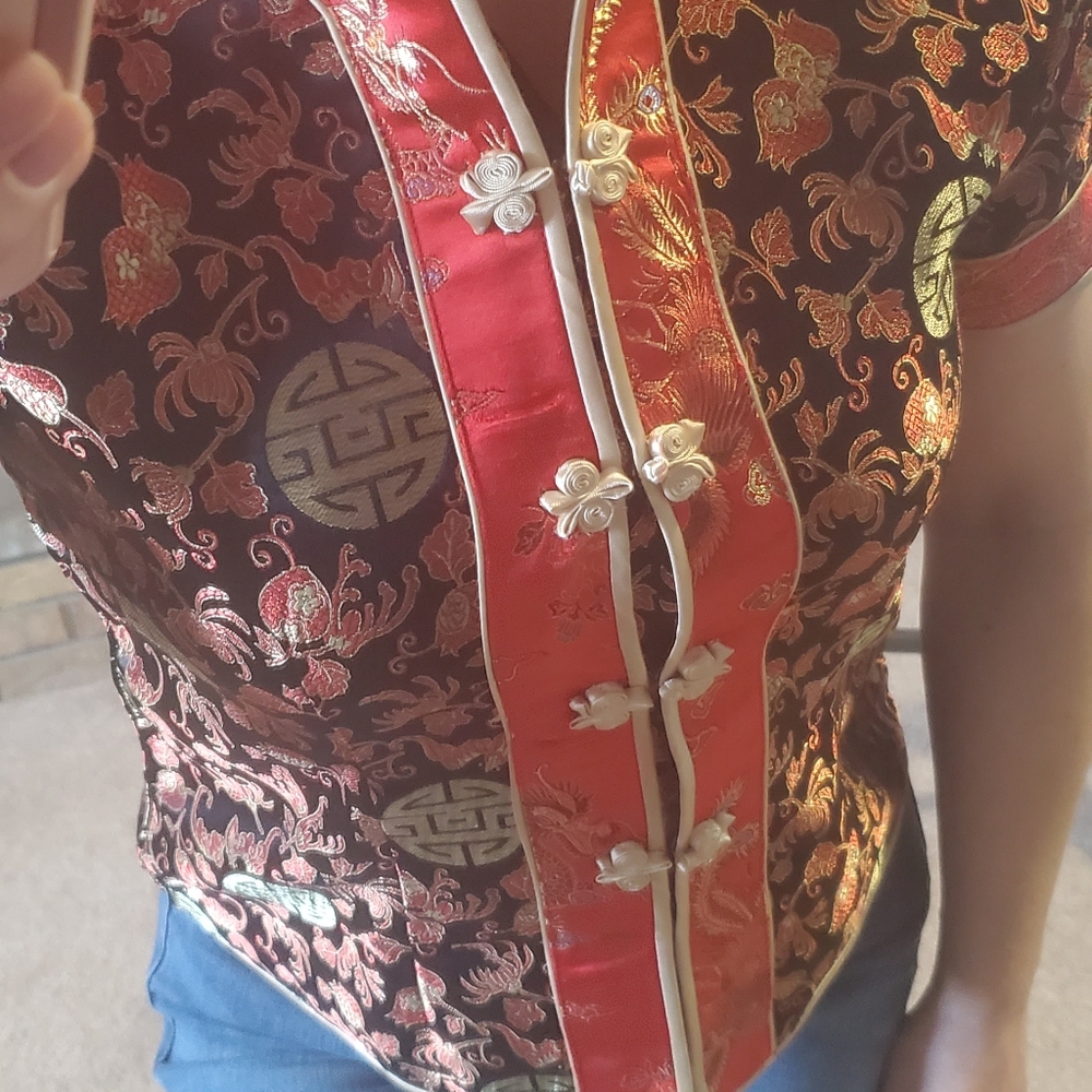 Oriental shirt size xs
